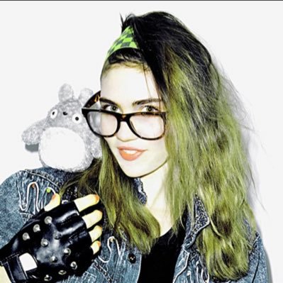 grimesthrowback's profile picture. 🧚🏻 ﹐ ♡﹒ for nostalgic nymphs﹒ ᶻ