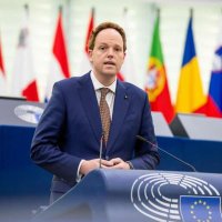 Schaller-Baross Ernő (@erno_sb) 's Twitter Profile