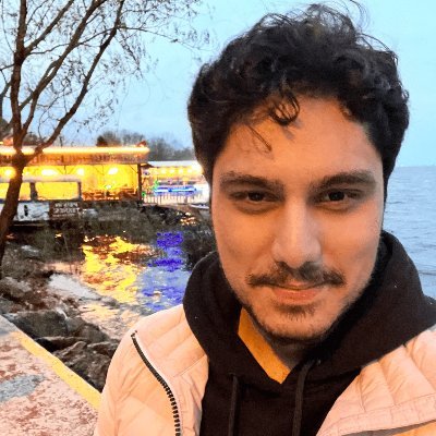denizakpinar0's profile picture. 