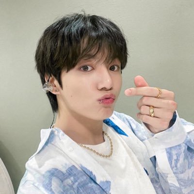 jngksmaze's profile picture. life isn’t perfect but jungkook is | @googieteefiess bu | fan acc
