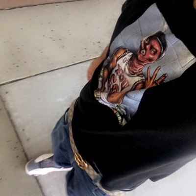 Rapper From Korpus Khristi🎧🎤#FreeRowdy⚡ • Trust Nobody💯🙏 • HBG 5L😈💯🦍💥