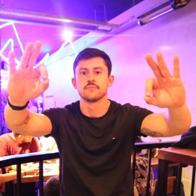 celogico's profile picture. Sommelier de megafunk e profissa em falar merda