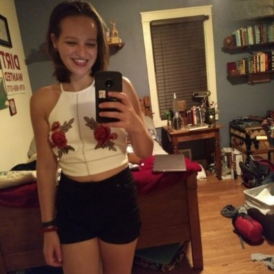 PHOEBEA65601717's profile picture. You never see me