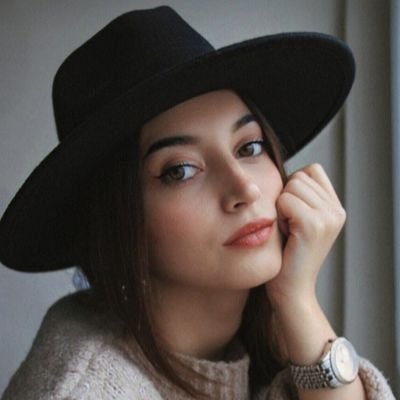 aysunxc_e's profile picture. 