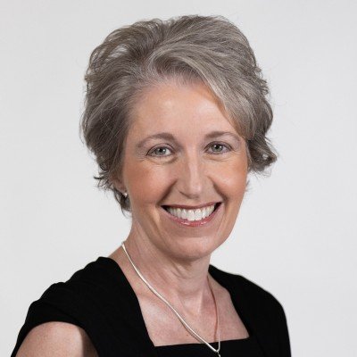 Trusted Mktg Comm/PR pro, Lifelong education advocate. Experienced in strategic mktg, crisis, media and community comm. @stlcc @parkwayschools @apdastlouis