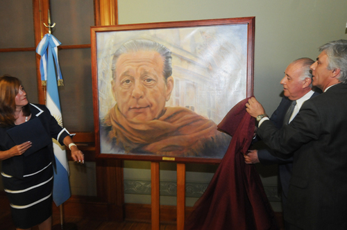 Fue creado para de poder homenajear al Dr. René Favaloro. Queremos cambiar el nombre de Ministro Carranza, a las estaciones y al viaducto ubicado en Palermo.