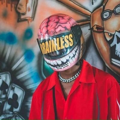 ItsMuNeNe's profile picture. No Bio.      Just Chemistry.
~Here for the Fun, Vibes and Inshallah 💯~