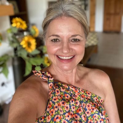 sellis1's profile picture. Choose Life after the spouse dies, the marriage ends, the kids leave! blogger, remarried widow and mother, former librarian, runner, lover of words and shoes