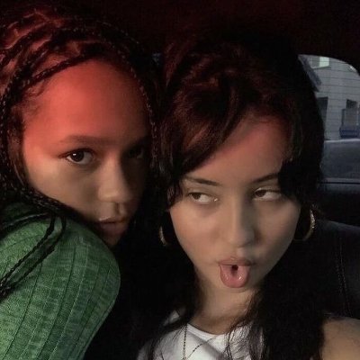 wowwhywouldyou's profile picture. 18 | she/her