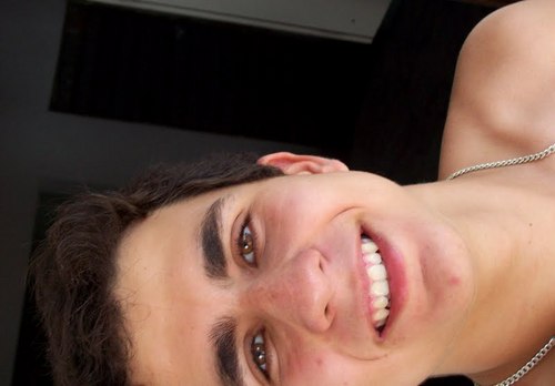 se você não tiver por quem continuar, continue por você mesmo  (y) ' 
-                            http://t.co/tjtxoYqLAK