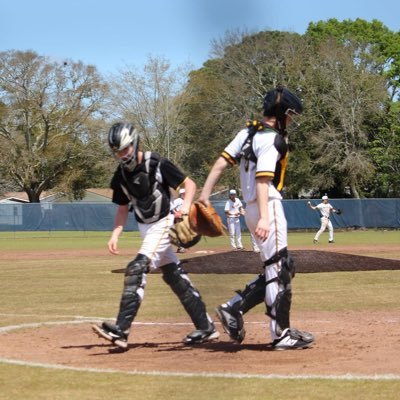 Leesadraper's profile picture. 