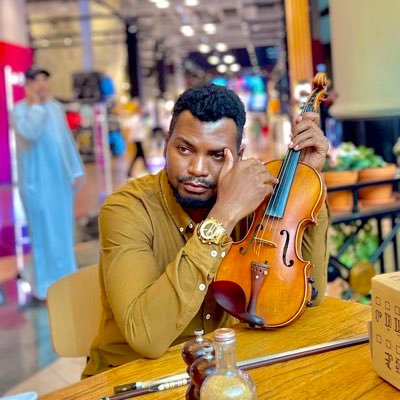 musician by passion 🎻