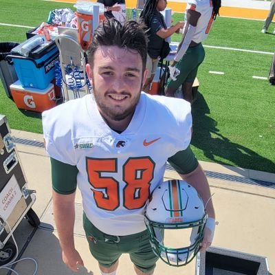 Love Family, Friends, God ✝️, and My Country 🇺🇸...Proud Father to @Tyler_Riley22 #FAMUly 💚🧡🐍 
#Longsnapperlife #Specialteamslife