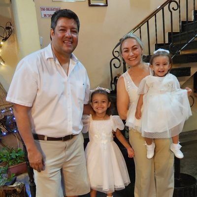 juangual9's profile picture. 