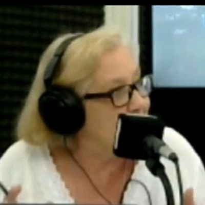 Periodista. Profesora Universitaria.
Ex Rectora del Círculo de la Prensa.
#Habitacion101 
https://t.co/qquVei4NSD