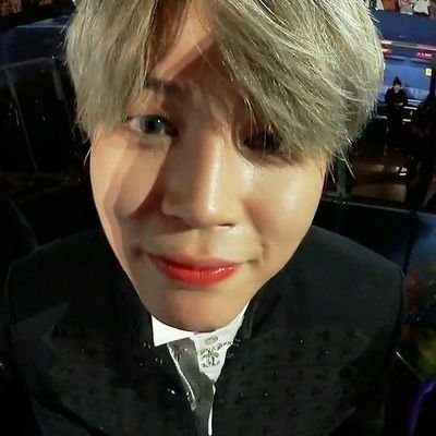 kmjourss's profile picture. pra ler aus