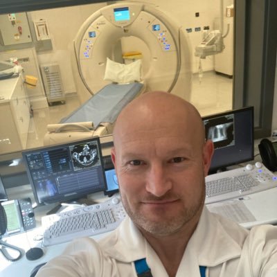 Works for NHS @team_esneft Radiology, ALSO A DJ 🎧 DJ Page : @RetroDiscos2021