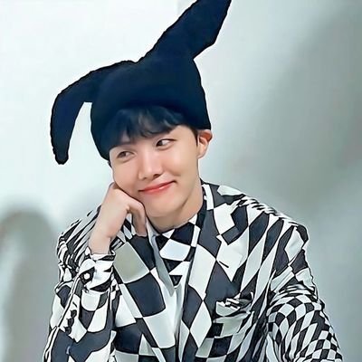 hoseoknoekubo's profile picture. @karikariume129←本垢
凍結されるARMYたちが次々と
消えていくので念のため。
BTS💜J-HOPE💜straykids💜バンちゃん💜IVE💜ガウルちゃん💜お母さんをスキルス胃癌(闘病中コロナ感染)で亡くす💜ダウン症の弟がいます💜痙性対麻痺💜44歳で発症、歩行障害あり💜あいみょん💜