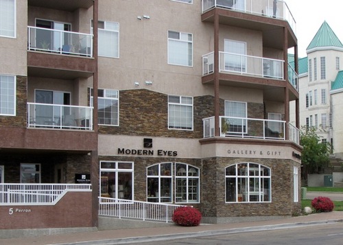 moderneyesgal's profile picture. Mostly made in Canada artisan jewelry and treasures. We're St. Albert's full #PANDORA Shop-in-Shop, too. Welcome!