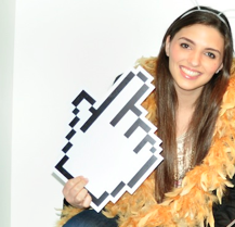 vicdan9's profile picture. Sales talk translator