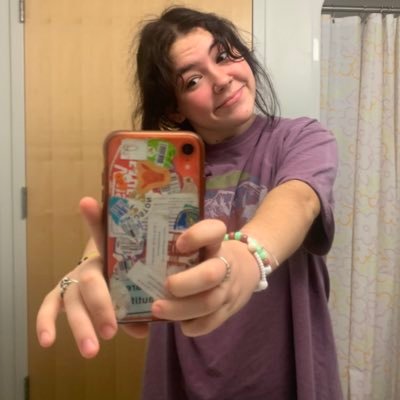 narcississtgir1's profile picture. i don’t exist