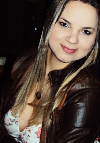 Eu sou várias, há multidões em mim :) Faceee : https://t.co/5NKCAldG1K