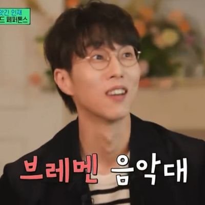 universal_jang's profile picture. 엄청..엄청...뜸하게 접속합니다...🥹