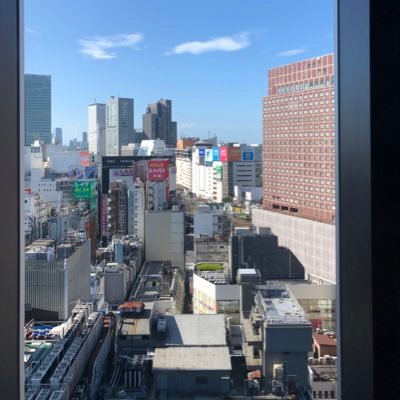 Grom_pobedy's profile picture. フィリア学院→北大阪予備校→峰城大学自然法学部数物情学科菅木みあ研究室