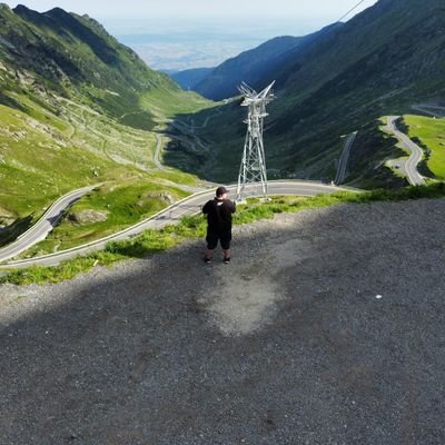 AndroninG's profile picture. Ajťák, system admin, občan ČR se zájmem o politickou scénu