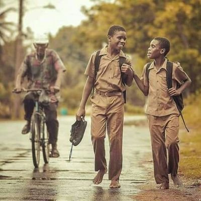 chris_oyugi12's profile picture. u have a voter's card? u  dragged us into this turmoil.