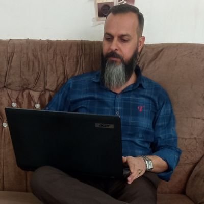 أَنَا عَبْدُکَ الضَّعِیفُ الذَّلِیلُ الْحَقِیرُ الْمِسْکِینُ الْمُسْتَکِینُ
«اَللّهُمَّ ارْزُقْنا تَوْفِیقَ الشَّهادَةِ»
#مجری
#تعزیه_خوان