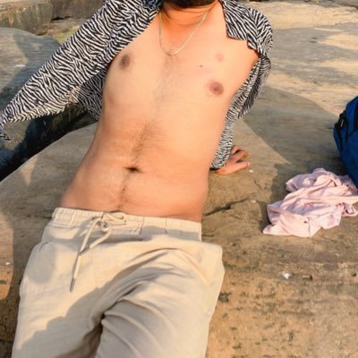 Engineer 🏳🌈🏳🌈🏳🌈
He/Him/His
Follow me on Instagram
👇👇👇👇👇
@om_singh11