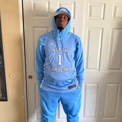 d2daaa11's profile picture. Just a kid from Chicago enjoying life "Social Media Expert Coffeeholic "Ninja Lean Entrepreneur