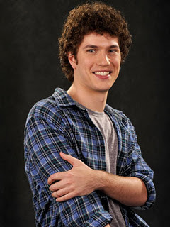 Ator o misterioso Gabriel na nova temporada da novela Malhação .
