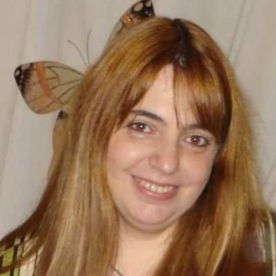 Mamá de tres soles. Fanática de Tan Biónica, y sus ex integrantes. Artesana. Creo que lo mejor está por venir.