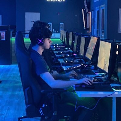 20🇺🇸🇮🇱| owner of @solarflarecl | ascendent raze main | Priv: @tofubutbetter