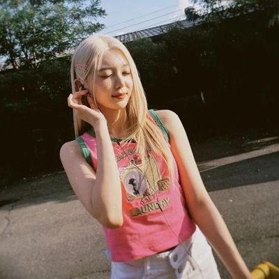 sweetinsomia's profile picture. 