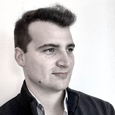 MartGirCorcoll's profile picture. Inversor, especulador y emprendedor.
Novato en Twitter, no en crear dinero. 
Sígueme para ganar libertad económica y enriquecerte, si eso es lo que quieres.