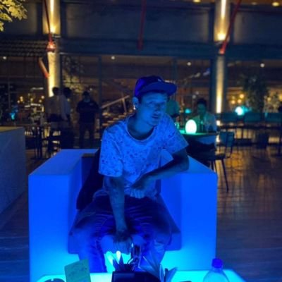 934541e4bcb84ec's profile picture. nagative things never give you positive life