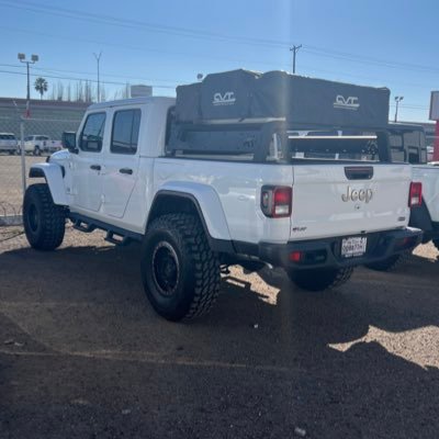 AndyCamarillo7's profile picture. “Where focus goes, energy flows”