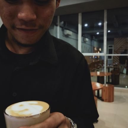 Bernad_sng's profile picture. 