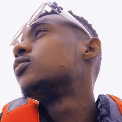 ehisjamal's profile picture. Videographer 🎥 | Freelance Video Editor 🎭 | Builder | Chelsea FC |