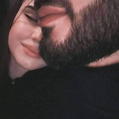Pareja swinger de Barquisimeto, curiosa y discreta.
En busca de otras parajes o chicas Bi.
Abstenerte de escribir single