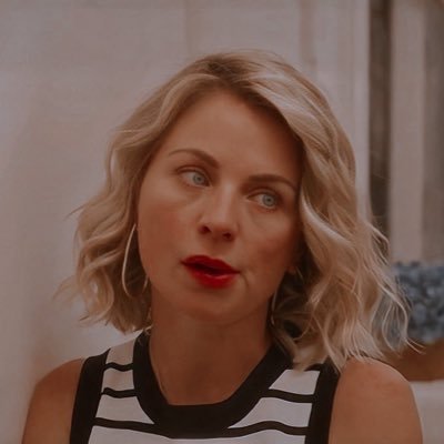 anaservinnn's profile picture. reserva da @ludpaletafc