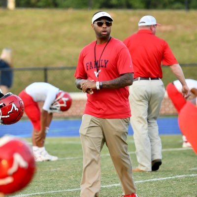 Quarterbacks /Defensive Backs and Recruiting Coordinator Coach at St Anne Pacelli High School in Columbus Georgia. DM for Prospect Sheet lgreen@sasphs.net