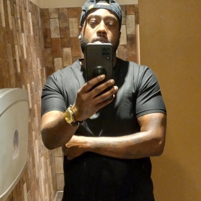 King_savvy35's profile picture. 