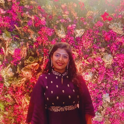 imshr3ya's profile picture. Down to earth..but still above all!O:)