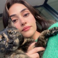 Ebru (@ebruseverg) Twitter profile photo