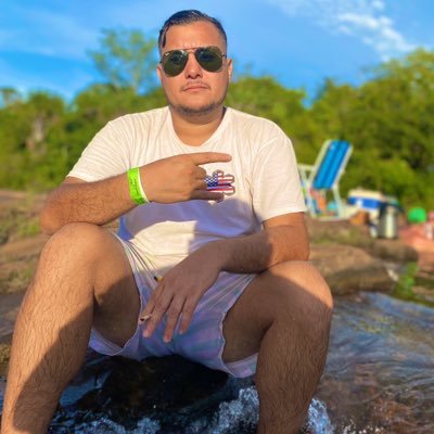 oiee..... insta: Ronny_Alexandre
Buscando um novo rumo que faça sentido neste mundo louco.