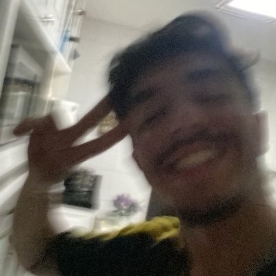 Não tenho redes sociais, só publico aqui em Junho e amo minha namorada.
🚨 Existe a possibilidade dessa conta ser excluída a qualquer momento.